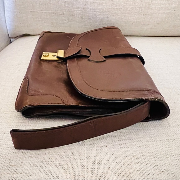 Mancini Arizona Travel Leather Clutch Wristlet - Picture 8 of 10